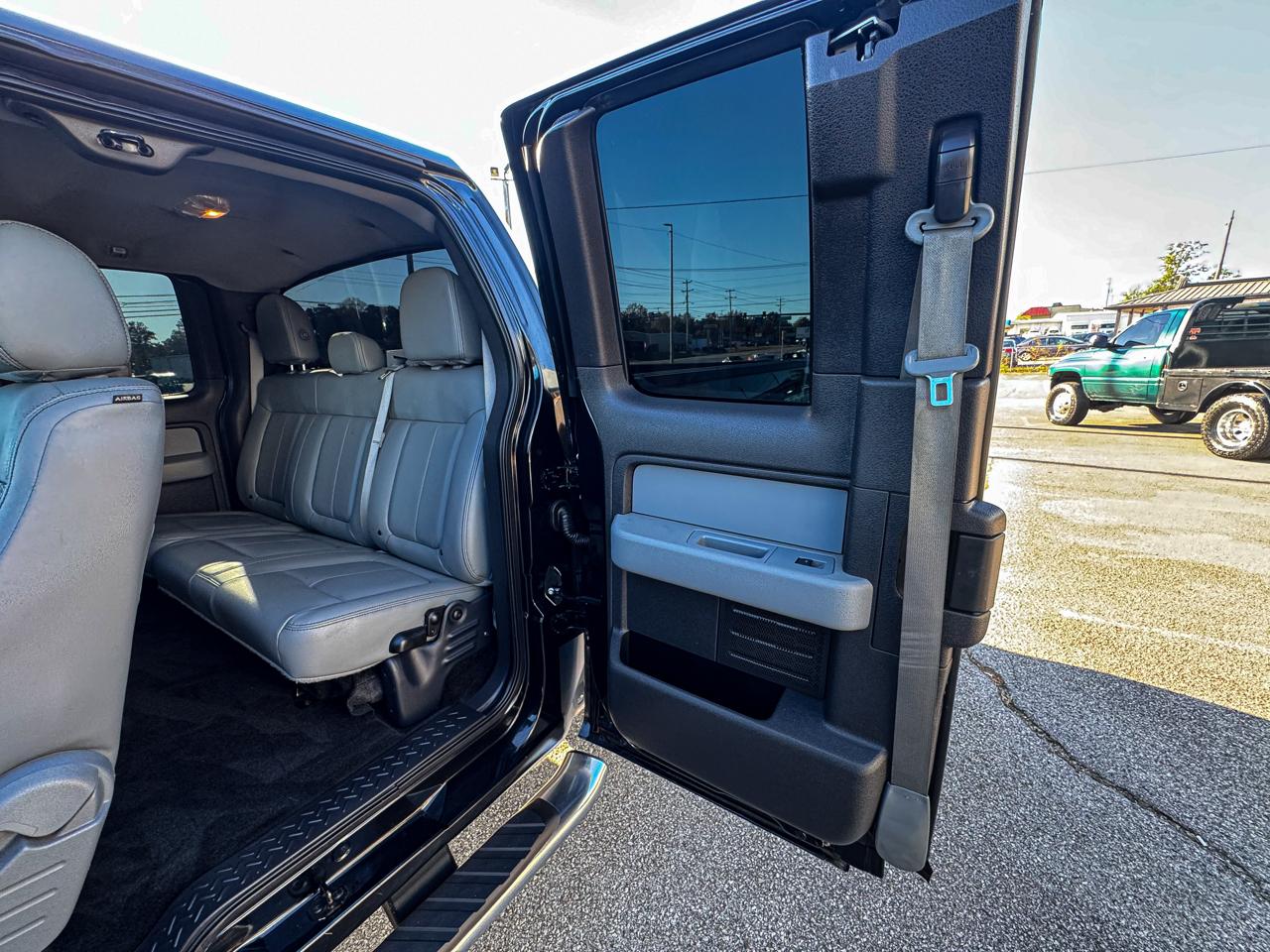 Ford F-150 4WD Reg Cab 145" XLT 2014