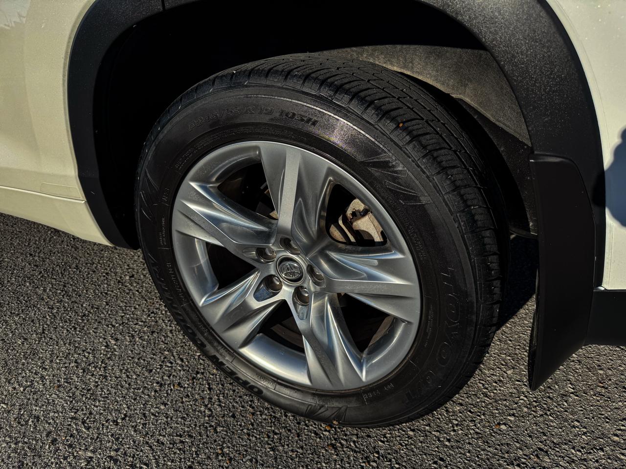 Toyota Highlander Limited AWD V6 2016