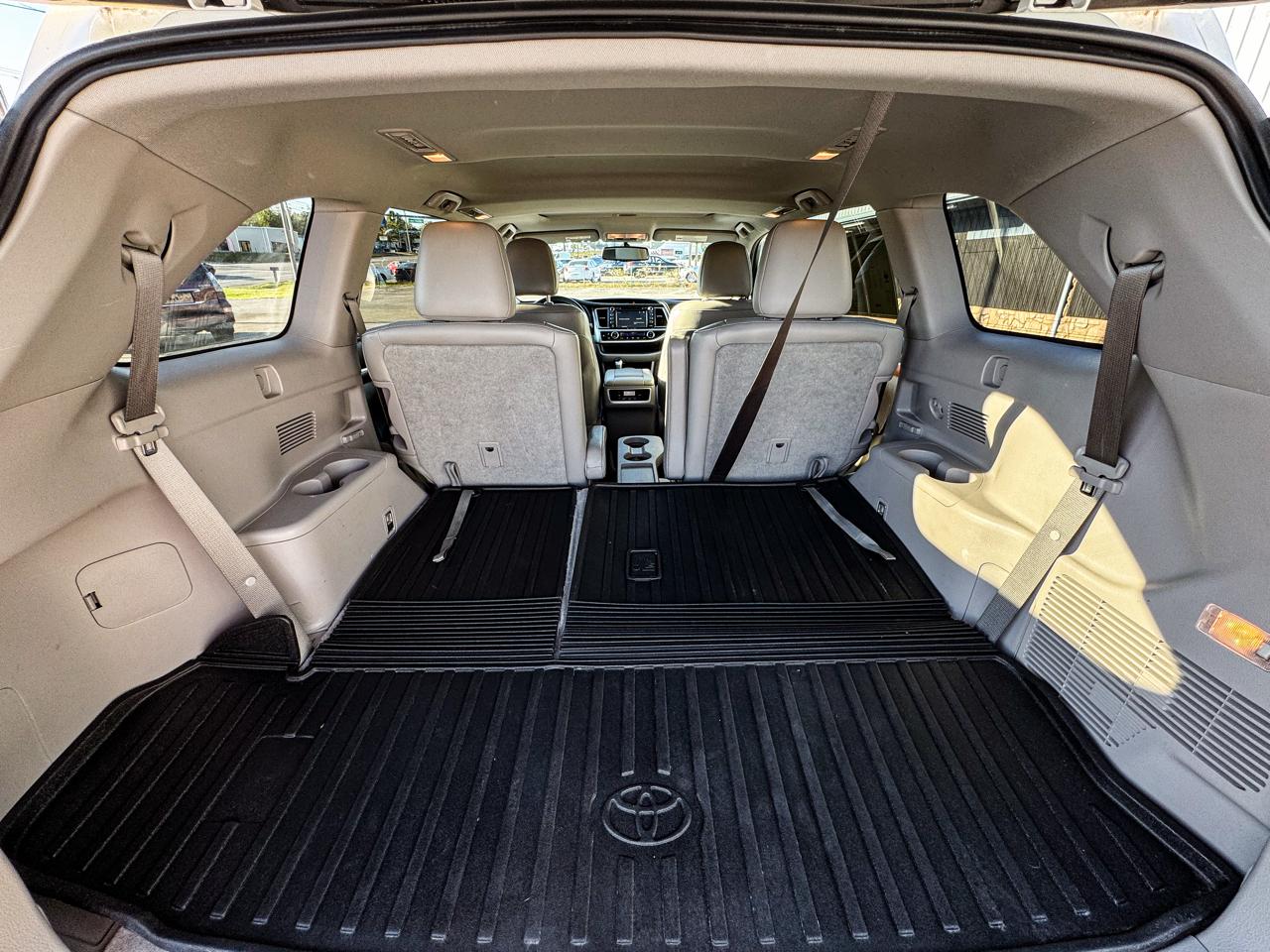 Toyota Highlander Limited AWD V6 2016