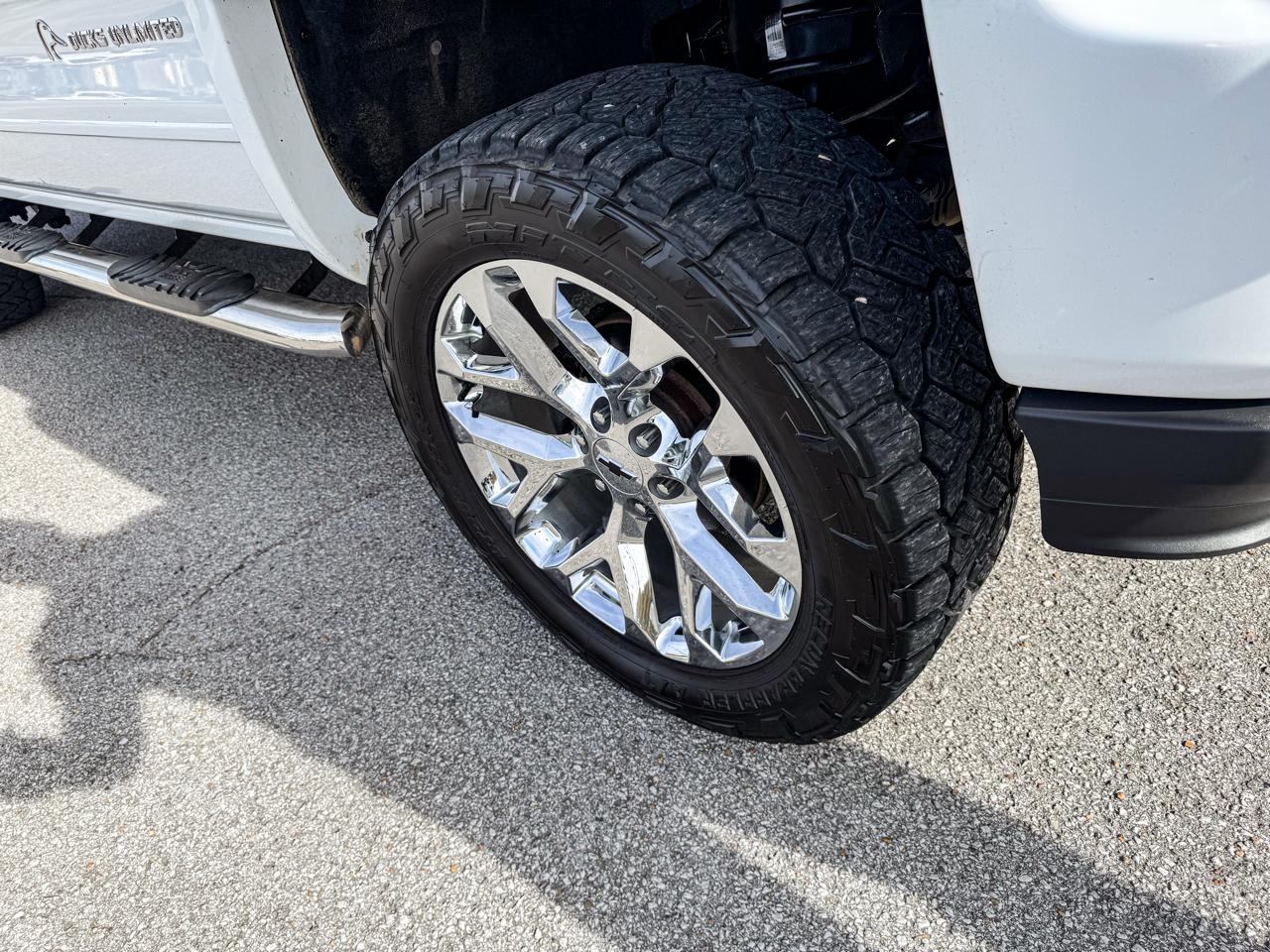 Chevrolet Silverado 1500 LT Crew Cab 4WD 2017