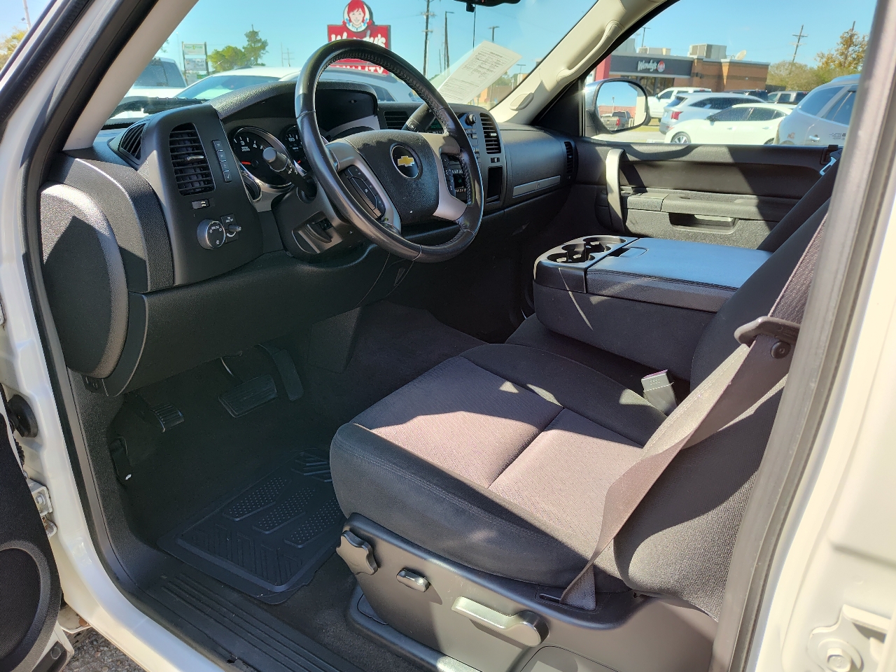 Chevrolet Silverado 1500 LT Crew Cab 4WD 2012 Chevrolet Silverado 1500 LT Crew Cab 4WD 2012