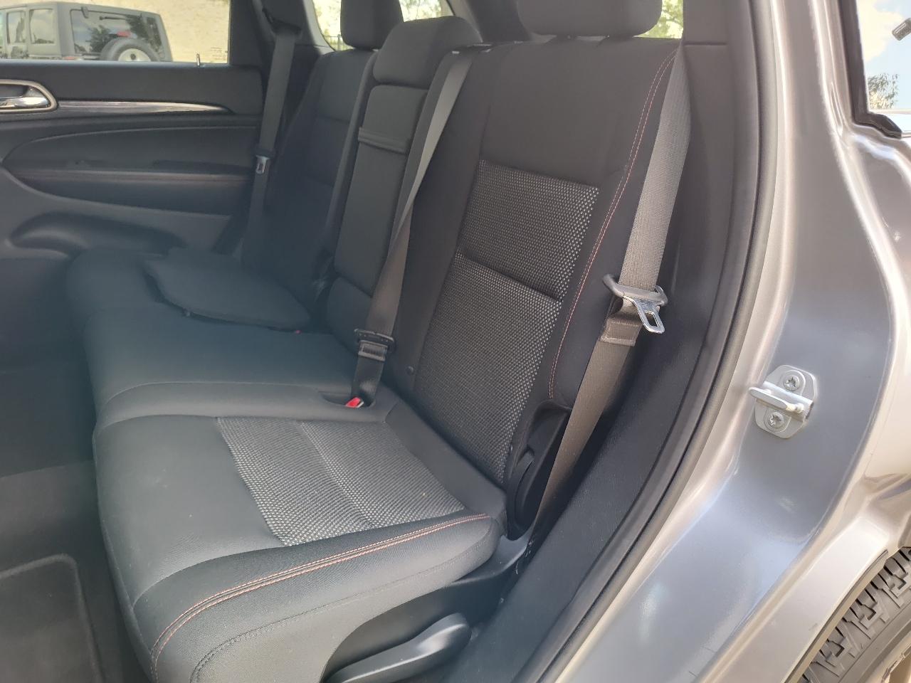 Jeep Grand Cherokee Laredo 2WD 2016