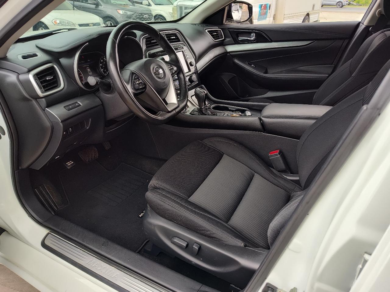 Nissan Maxima 3.5 S 2017