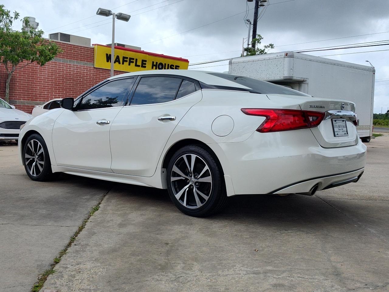 Nissan Maxima 3.5 S 2017