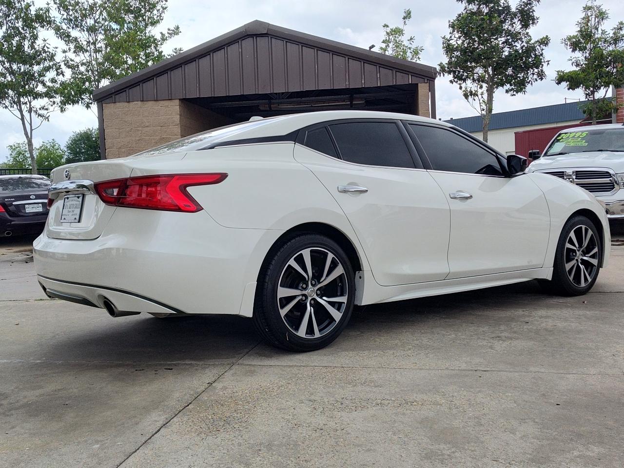 Nissan Maxima 3.5 S 2017