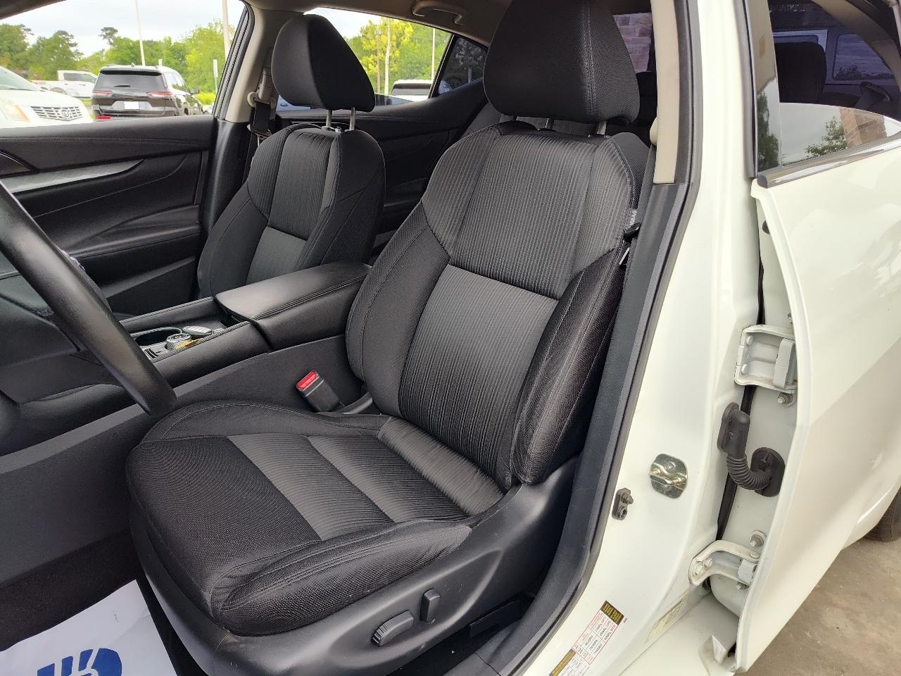 Nissan Maxima 3.5 S 2017