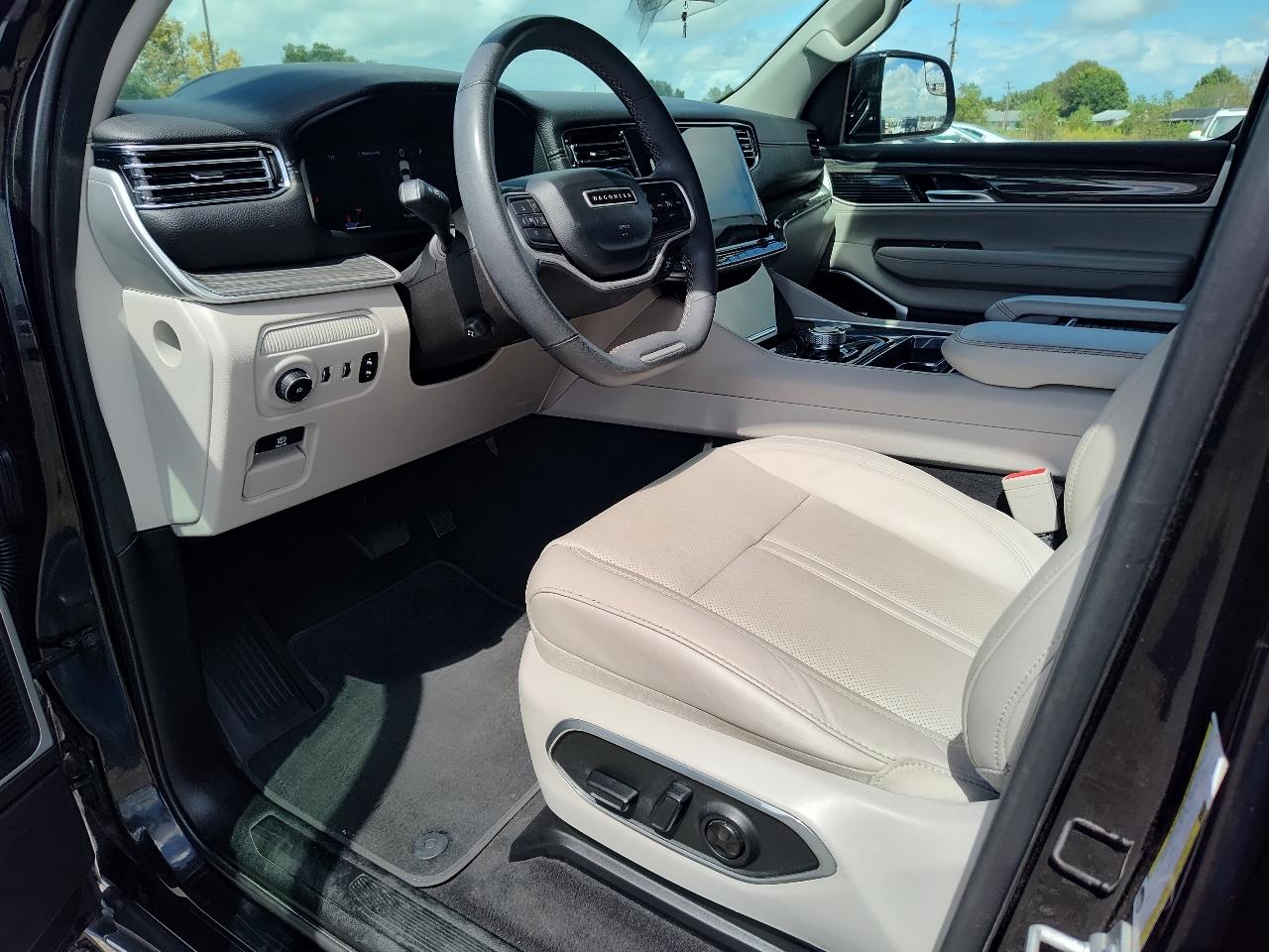 Jeep Wagoneer Series III 2022