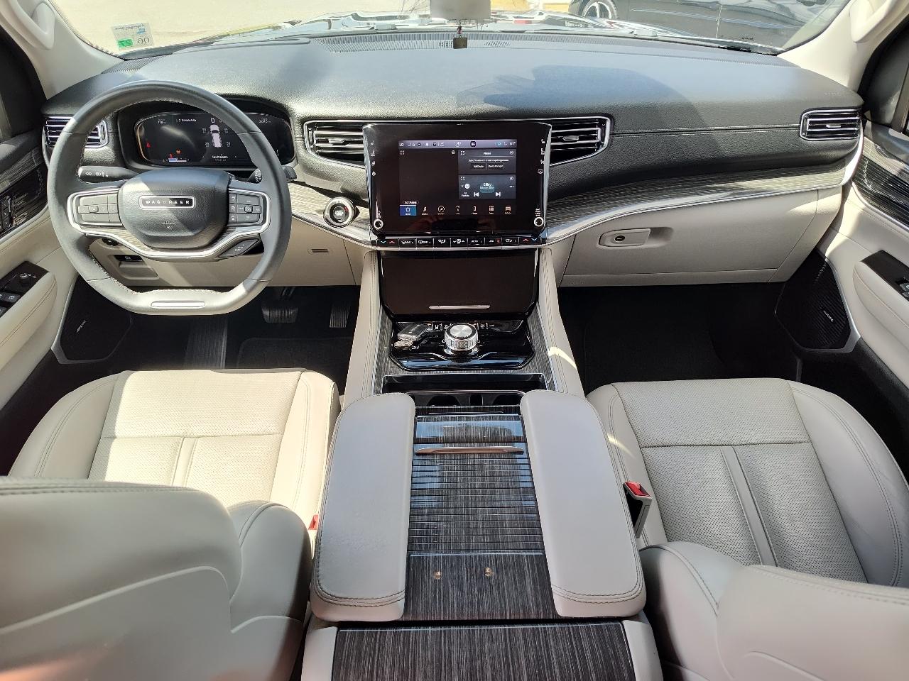Jeep Wagoneer Series III 2022