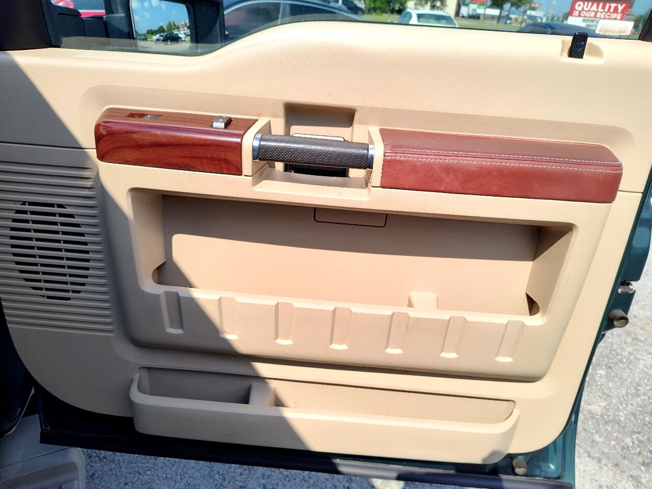 Ford F-250 SD King Ranch 4WD 2008 Ford F-250 SD King Ranch 4WD 2008