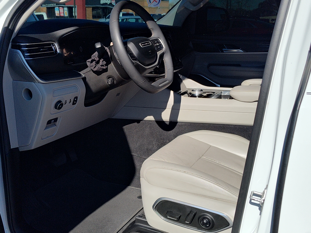 Jeep Wagoneer Series II 2022