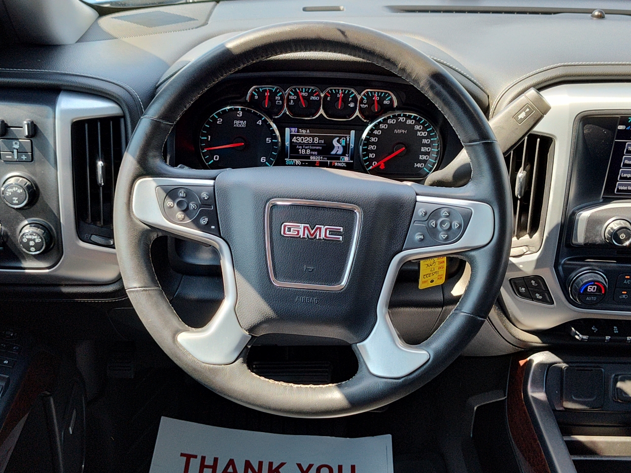 GMC Sierra 1500 SLT Crew Cab Long Box 4WD 2017 GMC Sierra 1500 SLT Crew Cab Long Box 4WD 2017