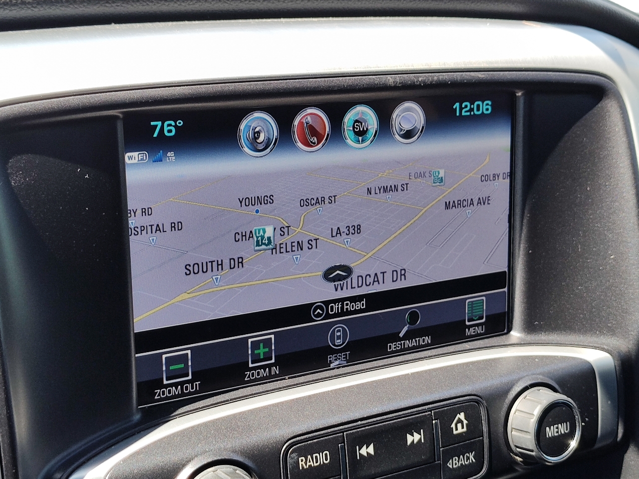 GMC Sierra 1500 SLT Crew Cab Long Box 4WD 2017 GMC Sierra 1500 SLT Crew Cab Long Box 4WD 2017