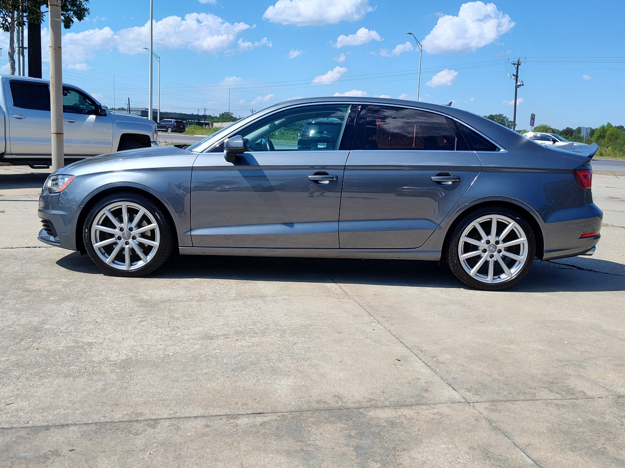 2015 Audi A3 2.0T Premium Plus 2.0 photo 2