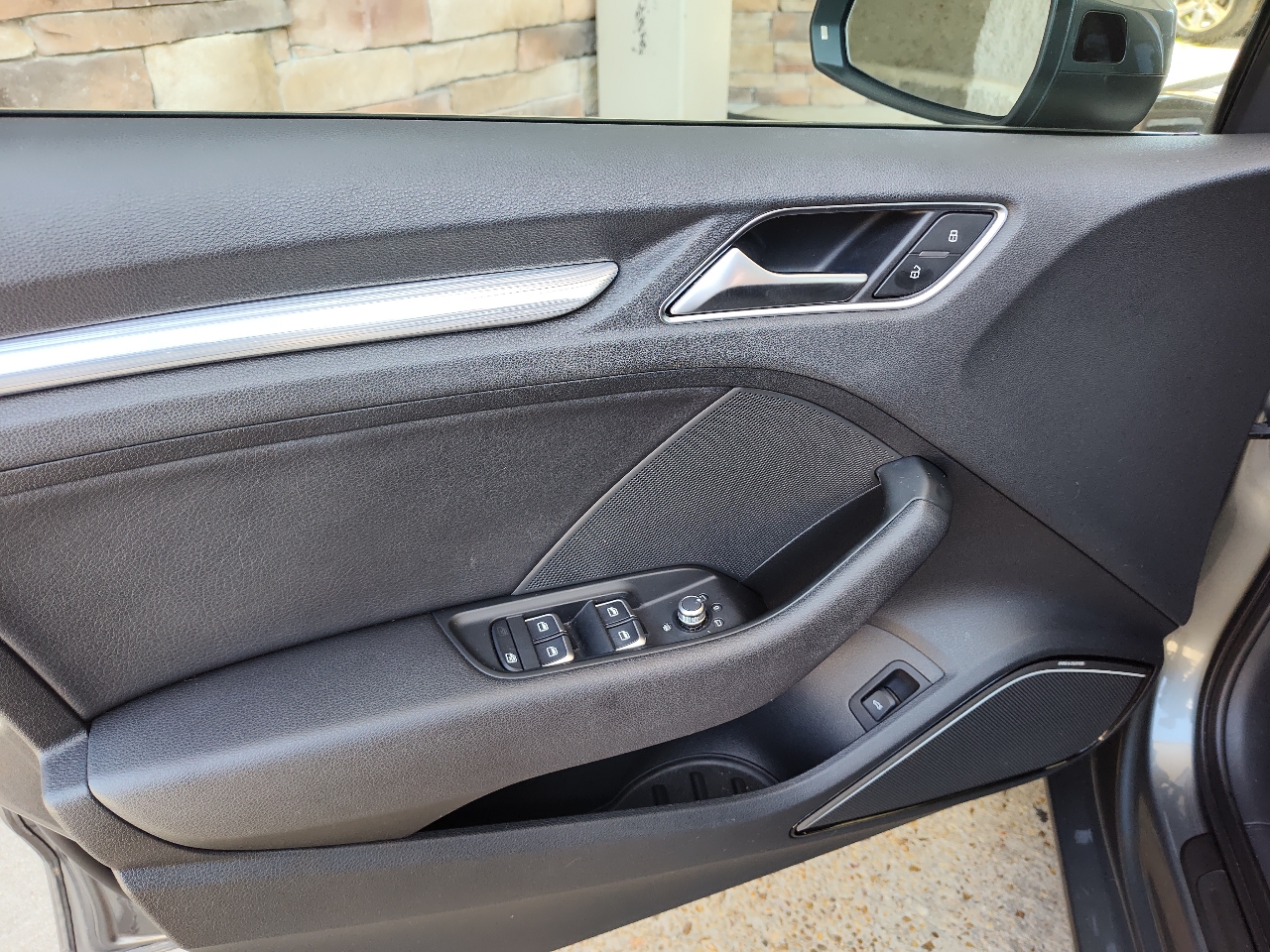 2015 Audi A3 2.0T Premium Plus 2.0 photo 11