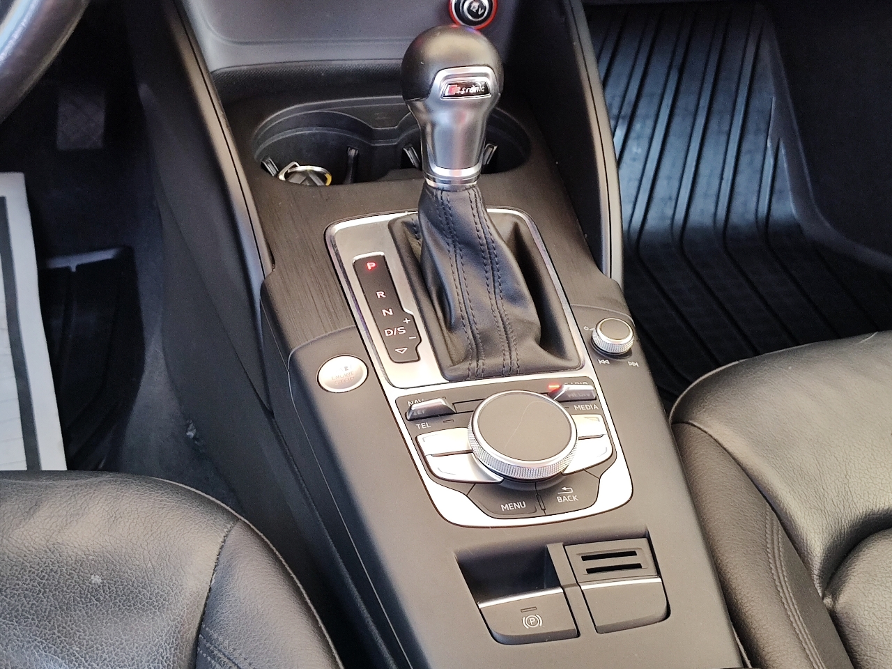 2015 Audi A3 2.0T Premium Plus 2.0 photo 15