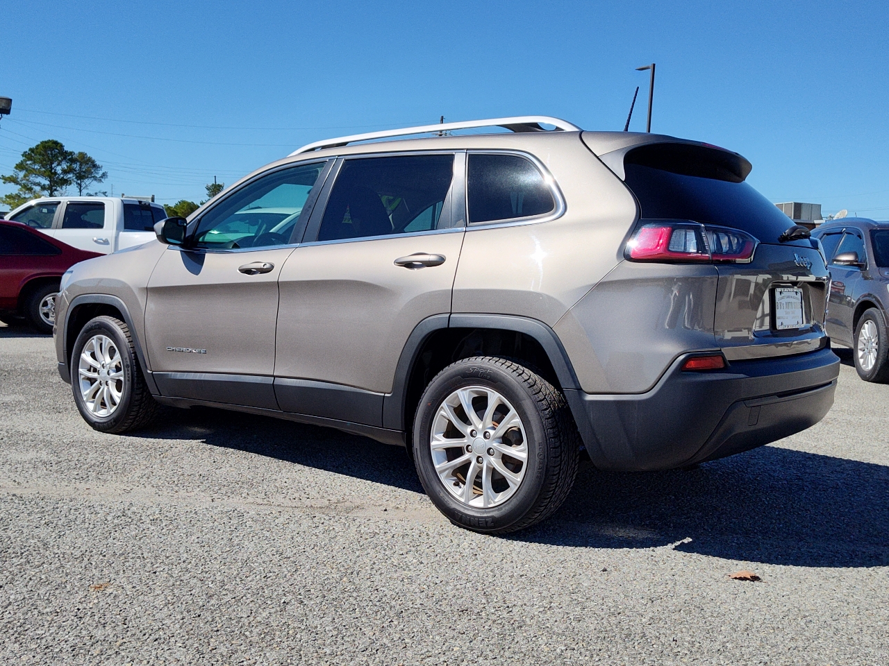 Jeep Cherokee Latitude FWD 2019 Jeep Cherokee Latitude FWD 2019