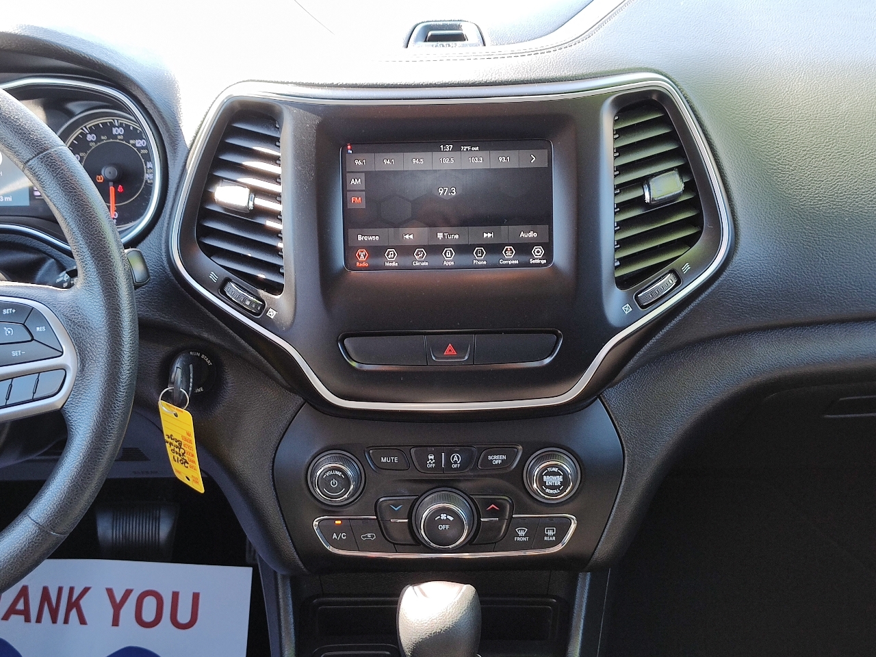 Jeep Cherokee Latitude FWD 2019 Jeep Cherokee Latitude FWD 2019