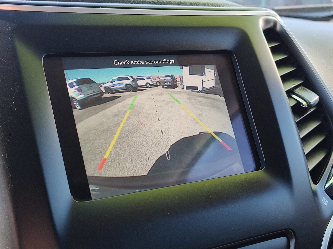 Jeep Cherokee Latitude FWD 2019 Jeep Cherokee Latitude FWD 2019