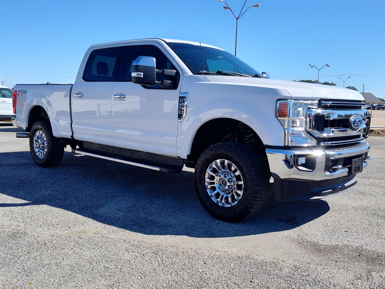 Ford F-250 SD XLT Crew Cab 4WD 2020 Ford F-250 SD XLT Crew Cab 4WD 2020