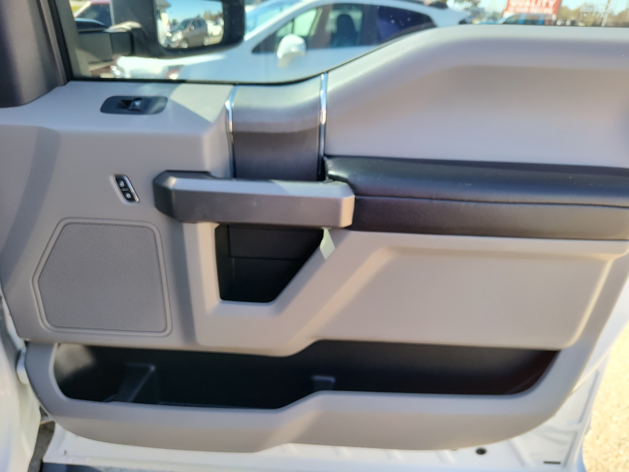 Ford F-250 SD XLT Crew Cab 4WD 2020 Ford F-250 SD XLT Crew Cab 4WD 2020