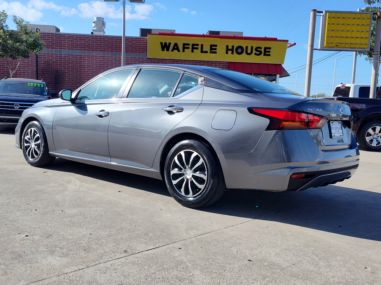 2021 Nissan Altima 2.5 photo 4