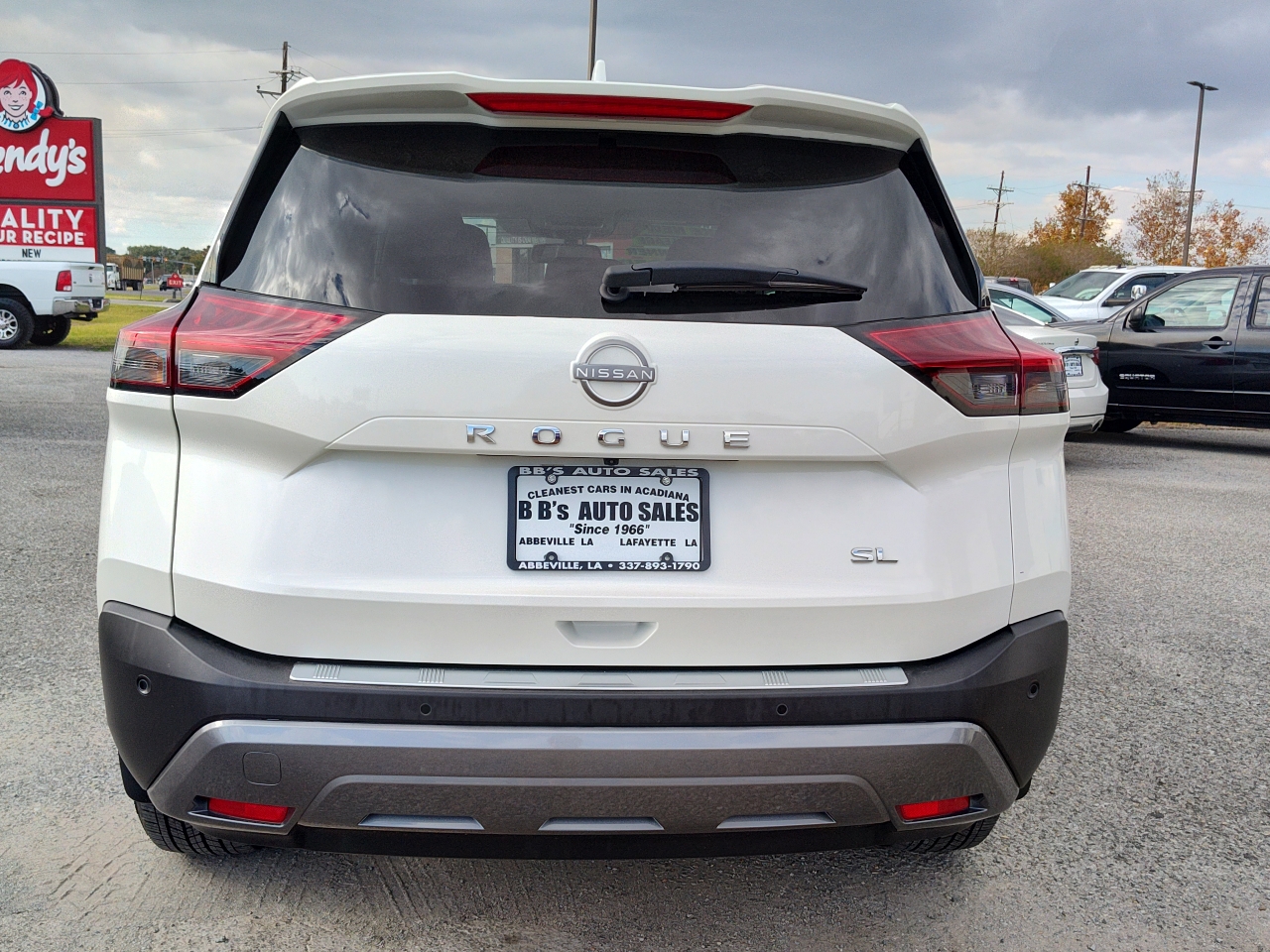 2023 Nissan Rogue SL photo 4