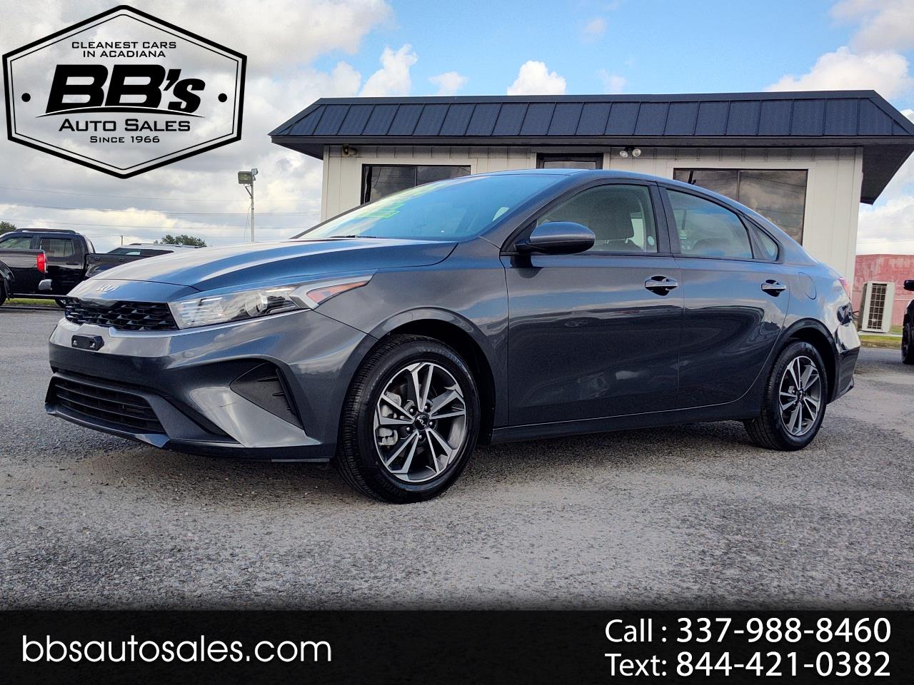 2024 Kia Forte LXS's photo