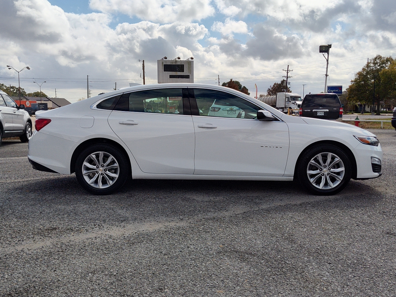 Chevrolet Malibu 4dr Sdn 1LT 2023