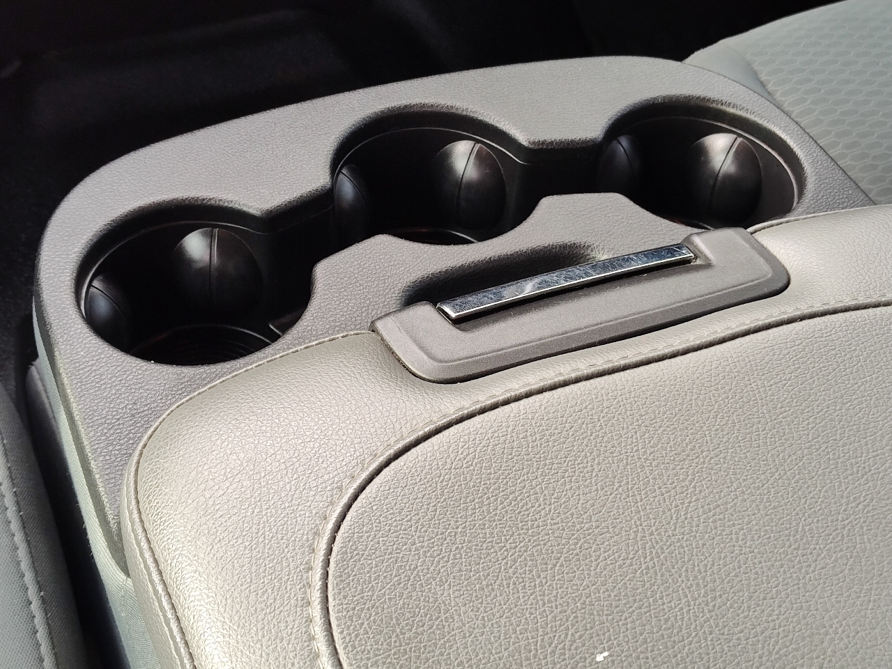 RAM 2500 4WD Crew Cab 149" Tradesman 2016