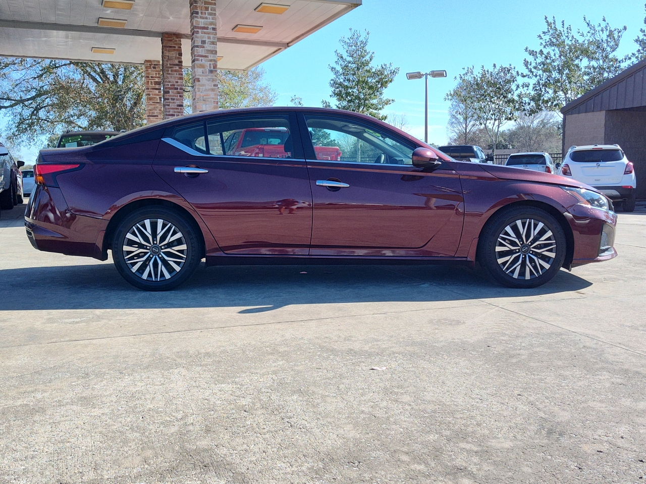 Nissan Altima 2.5 SV Sedan 2023