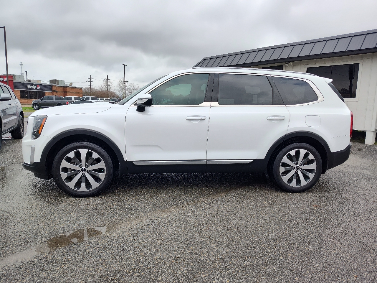 Kia Telluride S FWD 2020