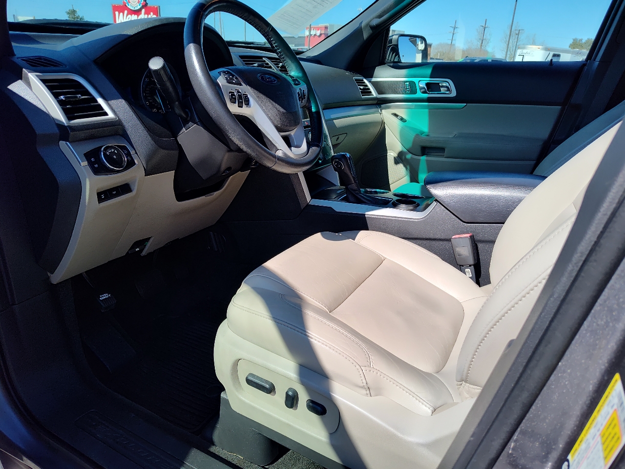 Ford Explorer FWD 4dr XLT 2013