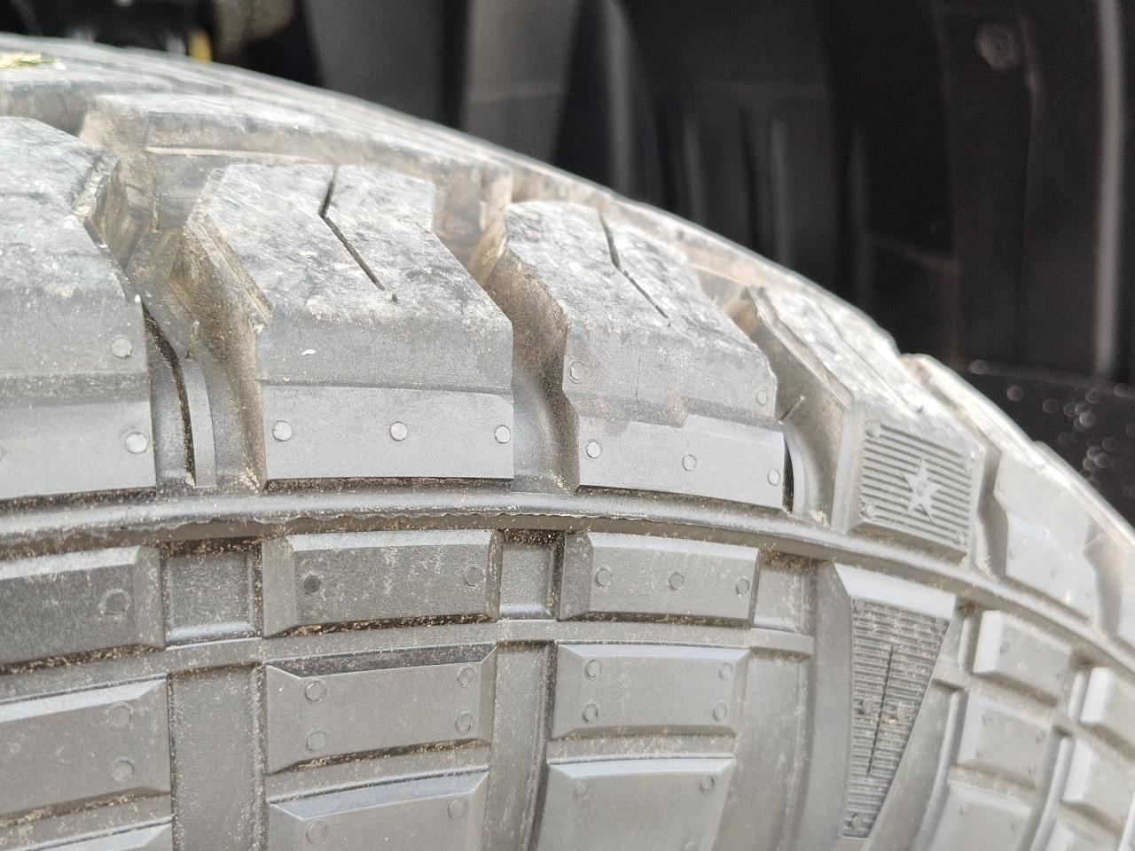 Nissan Titan XD 4x4 Diesel Crew Cab SV 2018