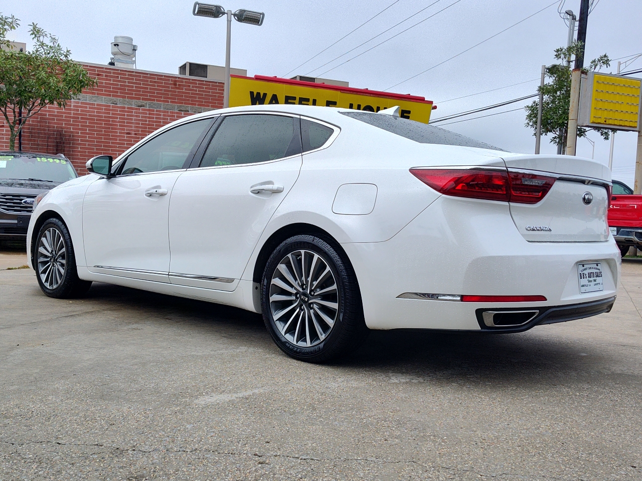 Kia Cadenza Premium Sedan 2017