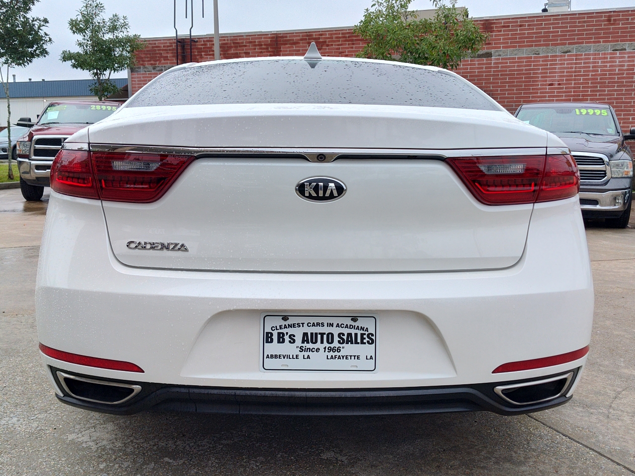 Kia Cadenza Premium Sedan 2017