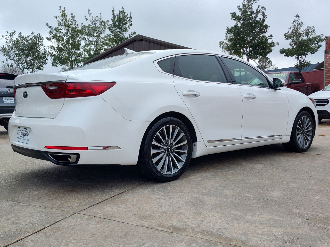 Kia Cadenza Premium Sedan 2017