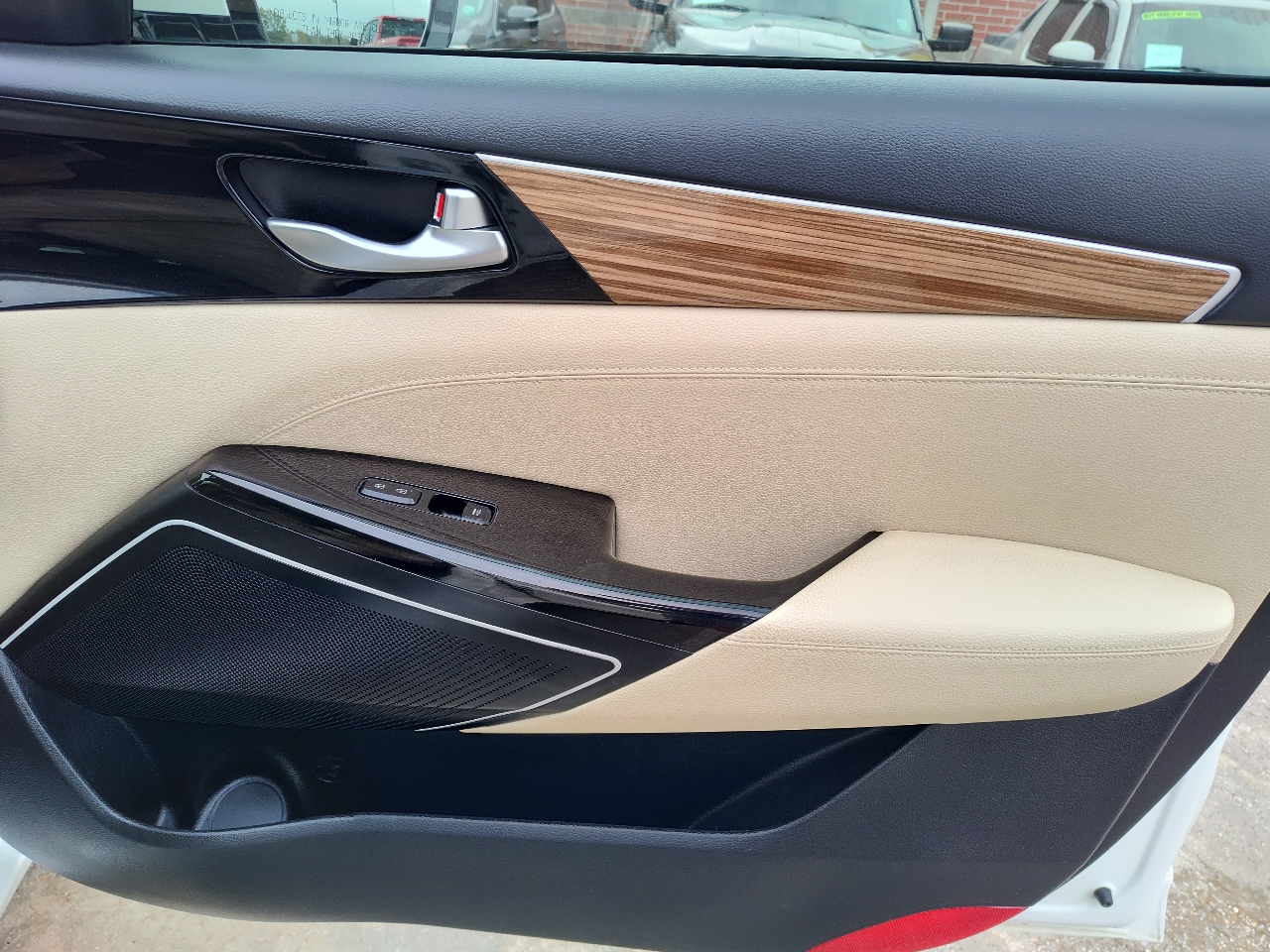 Kia Cadenza Premium Sedan 2017