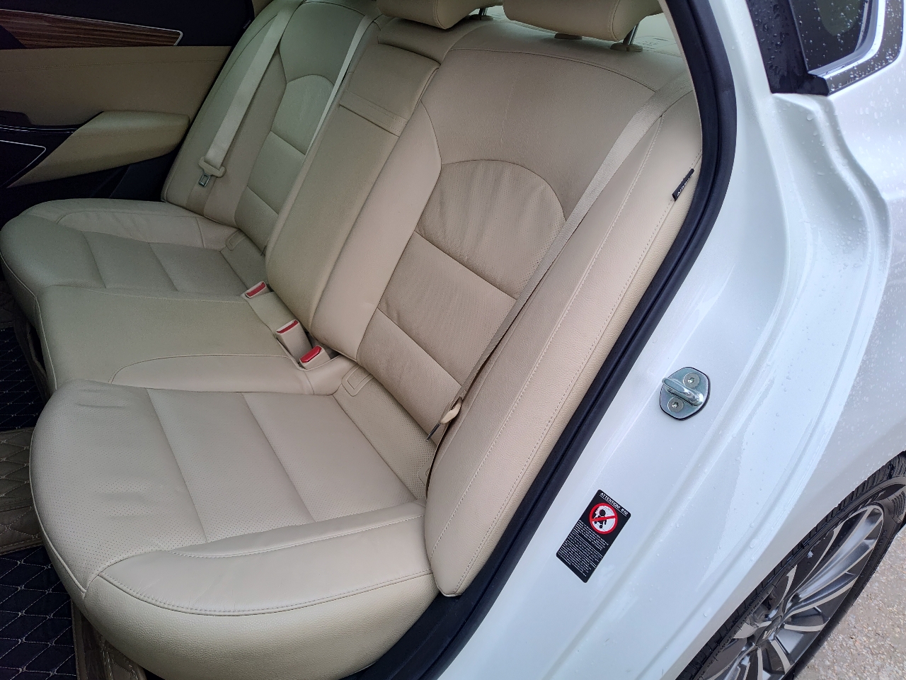 Kia Cadenza Premium Sedan 2017