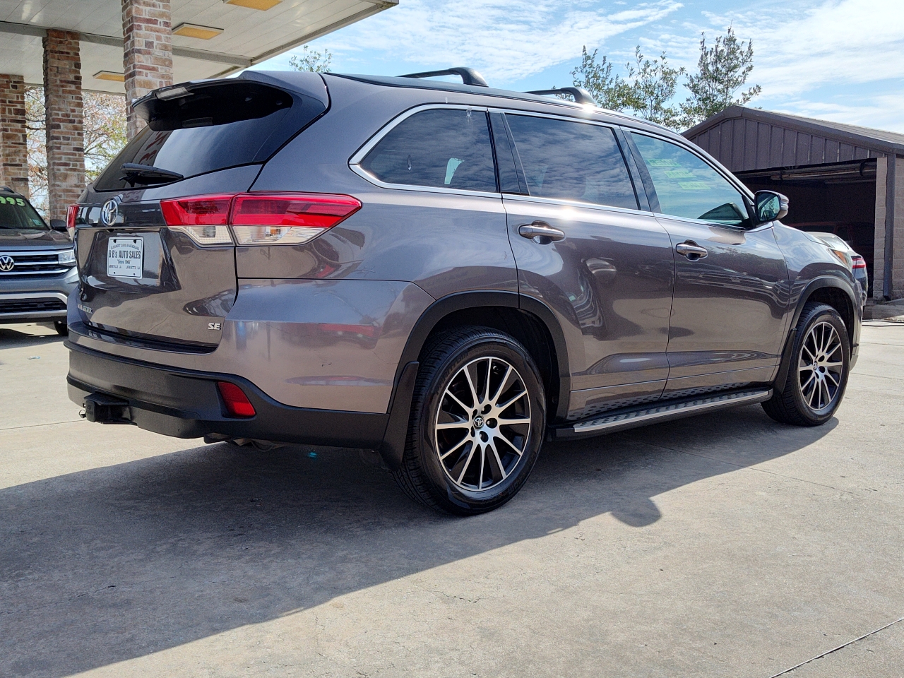 Toyota Highlander SE FWD V6 2017