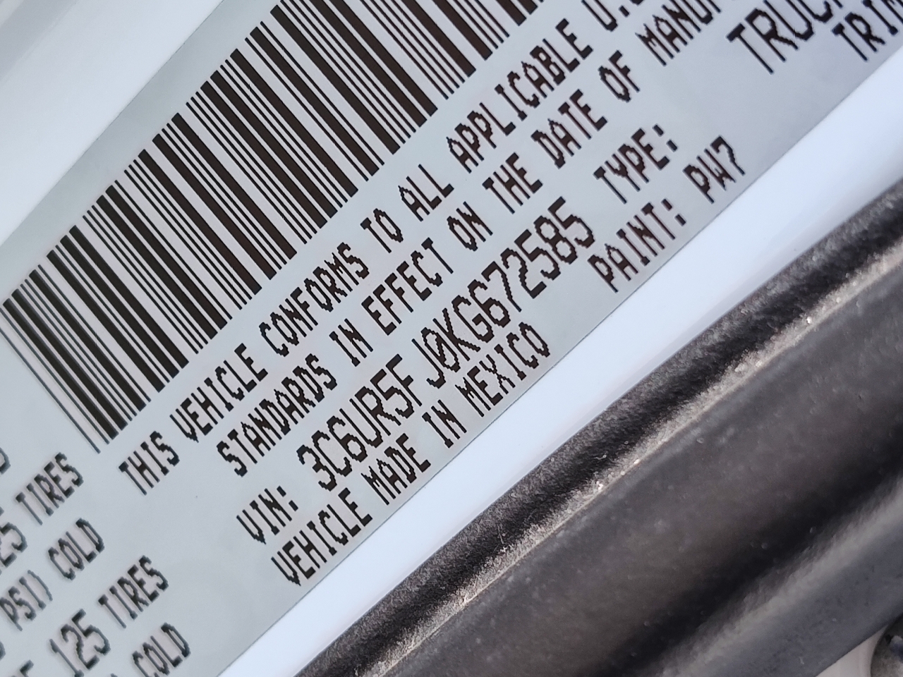 RAM 2500 Laramie 4x4 Crew Cab 6'4" Box 2019