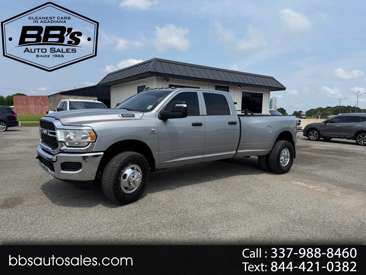 RAM 3500 Tradesman 4x4 Crew Cab 8' Box 2024