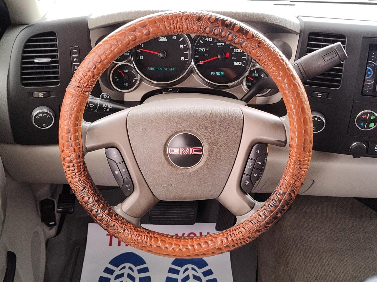 GMC Sierra 1500 4WD Crew Cab 143.5" SLE 2011