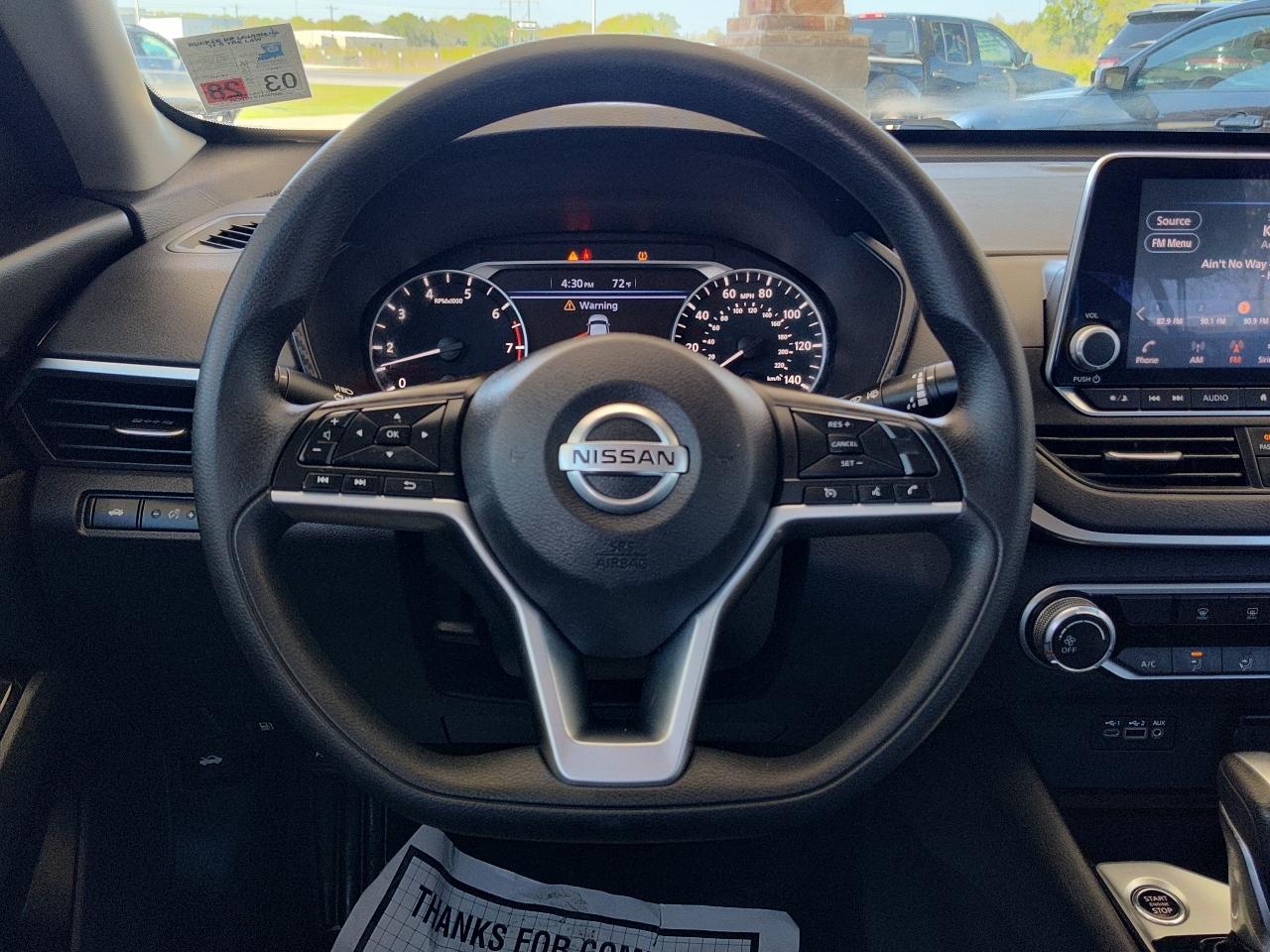 Nissan Altima 2.5 SV Sedan 2021