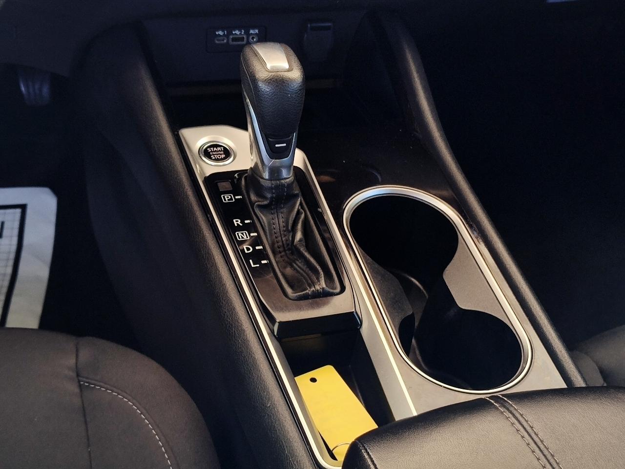 Nissan Altima 2.5 SV Sedan 2021