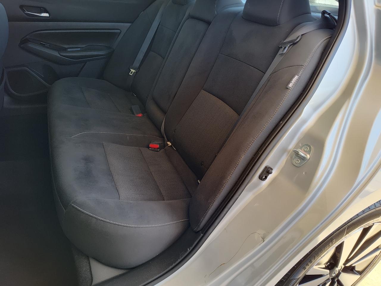 Nissan Altima 2.5 SV Sedan 2021