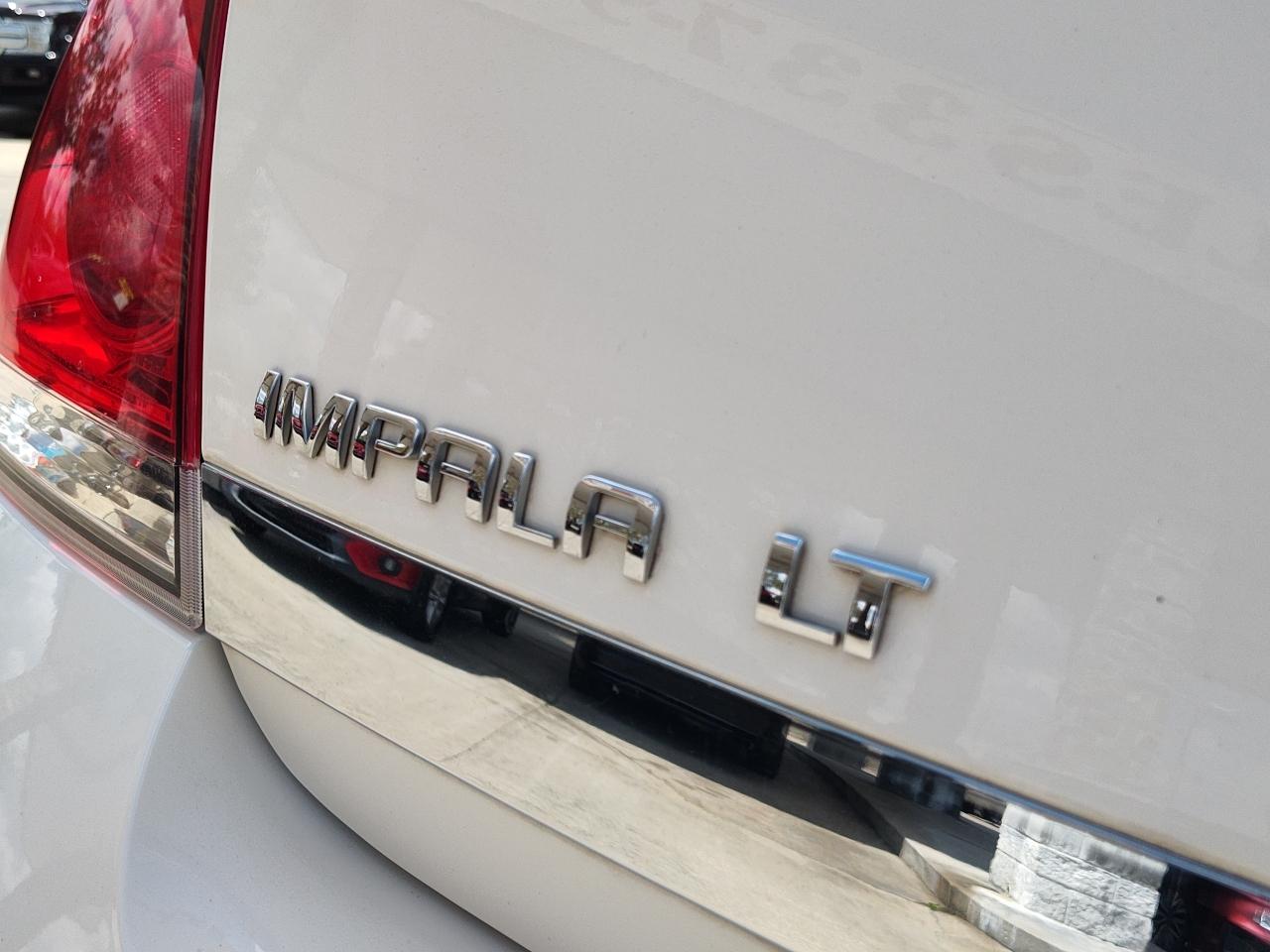 Chevrolet Impala 4dr Sdn 3.5L LT 2009