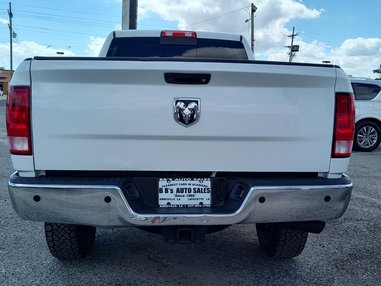 RAM 2500 SLT 4x4 Crew Cab 6'4" Box 2017