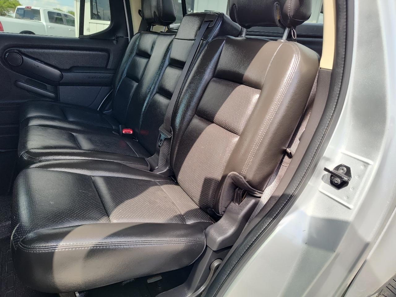 Ford Explorer Sport Trac AWD 4dr Limited 2010