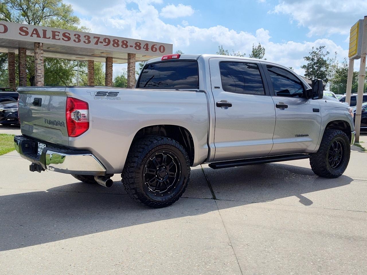 Toyota Tundra 2WD Truck CrewMax 4.6L V8 6-Spd AT SR5 (Natl) 2014
