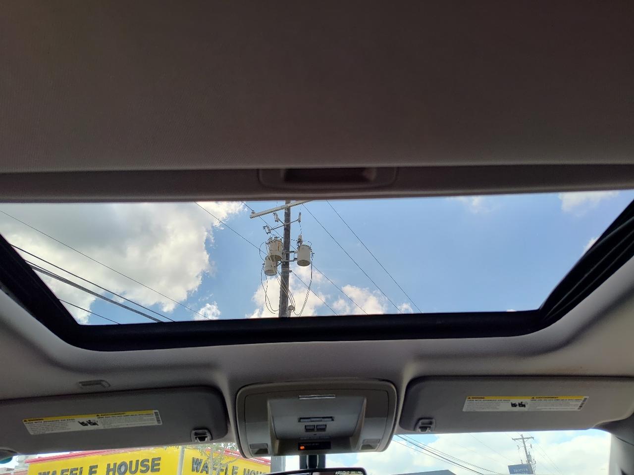 GMC Sierra 1500 2WD Crew Cab 143.5" SLT 2014